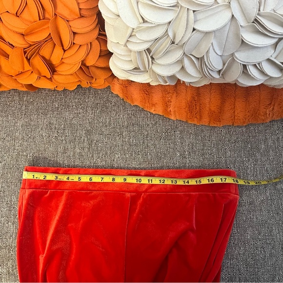 ❣️🆕Lane Bryant Mid Rise Red Velvet Flare Pants❣️ - Picture 9 of 11